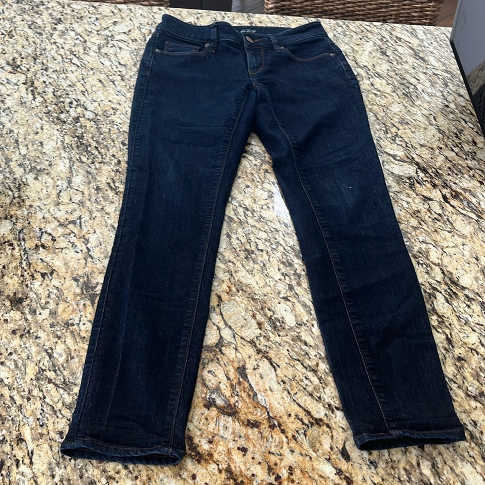 Size 25/0 Loft jeans.